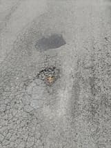 道路再陥没