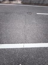 道路のひび割れ