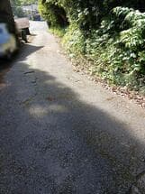 道路の穴