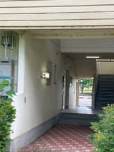 市営住宅の階段照明が消えない